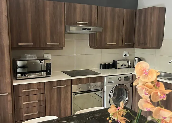 Luxury Apartment In Sandown